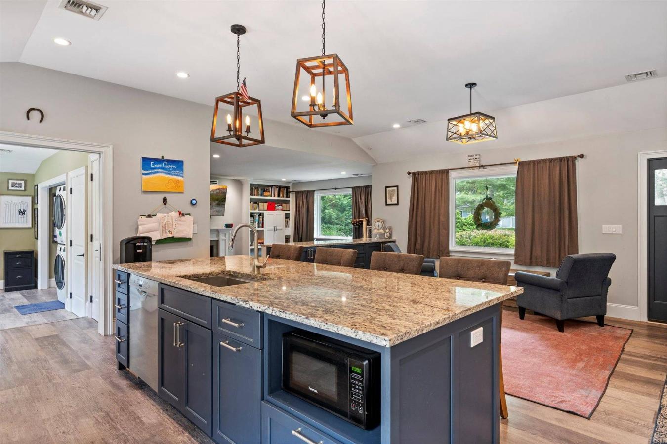 East Quogue, New York, 11942, United States, 3 Bedrooms Bedrooms, ,2 BathroomsBathrooms,Residential,For Sale,1995198