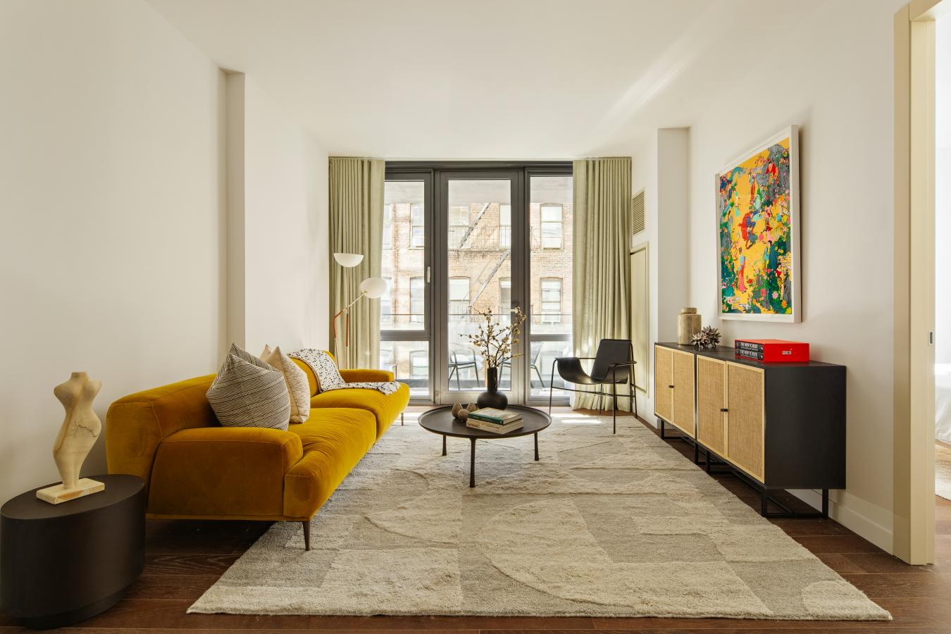 New York, New York, 10128, United States, 2 Bedrooms Bedrooms, ,2 BathroomsBathrooms,Residential,For Sale,1995197