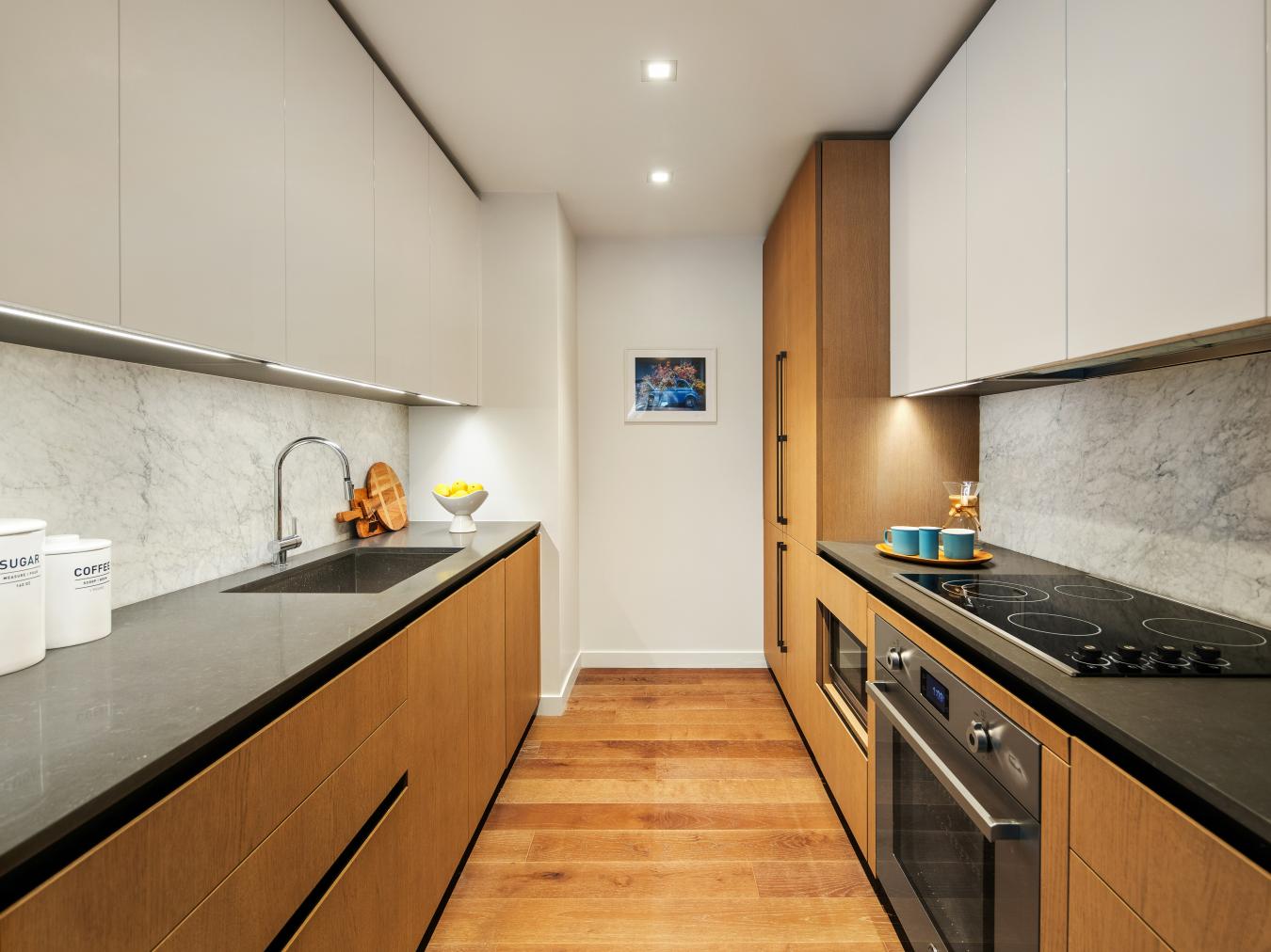 New York, New York, 10128, United States, 2 Bedrooms Bedrooms, ,2 BathroomsBathrooms,Residential,For Sale,1995197