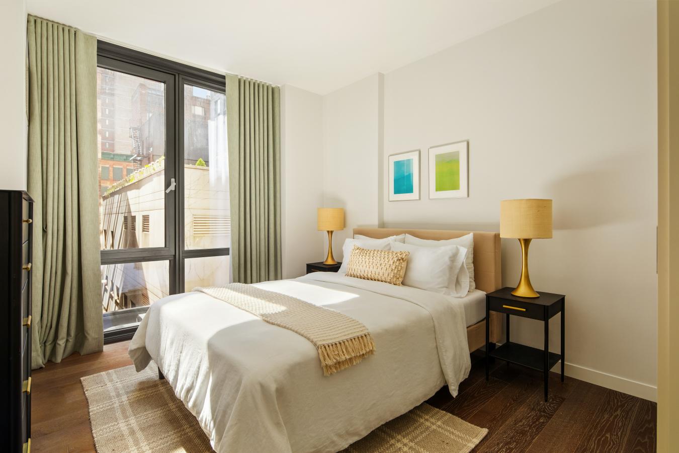 New York, New York, 10128, United States, 2 Bedrooms Bedrooms, ,2 BathroomsBathrooms,Residential,For Sale,1995197