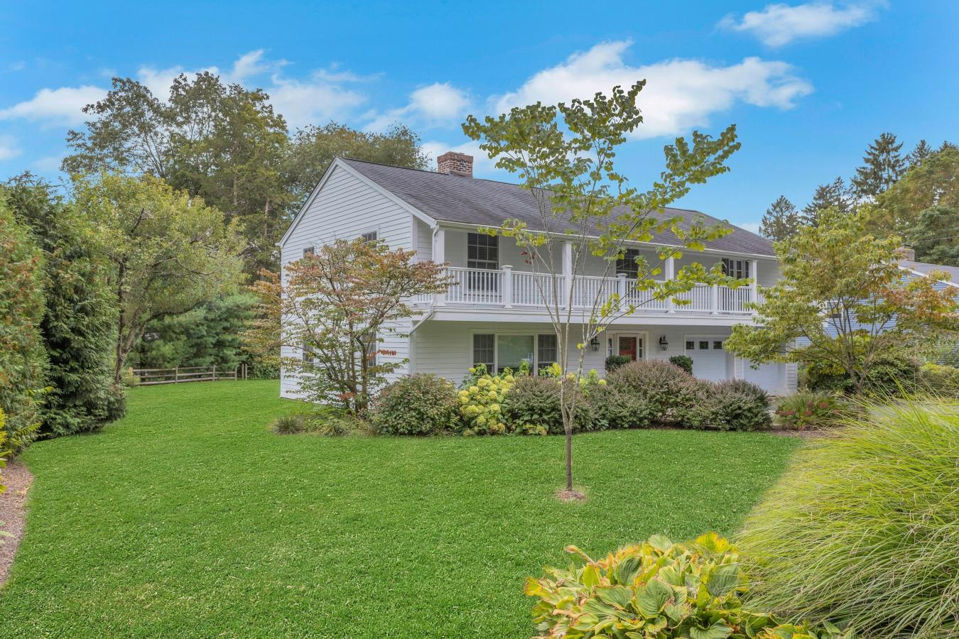 New Canaan, Connecticut, 06840, United States, 4 Bedrooms Bedrooms, ,2 BathroomsBathrooms,Residential,For Sale,1995194
