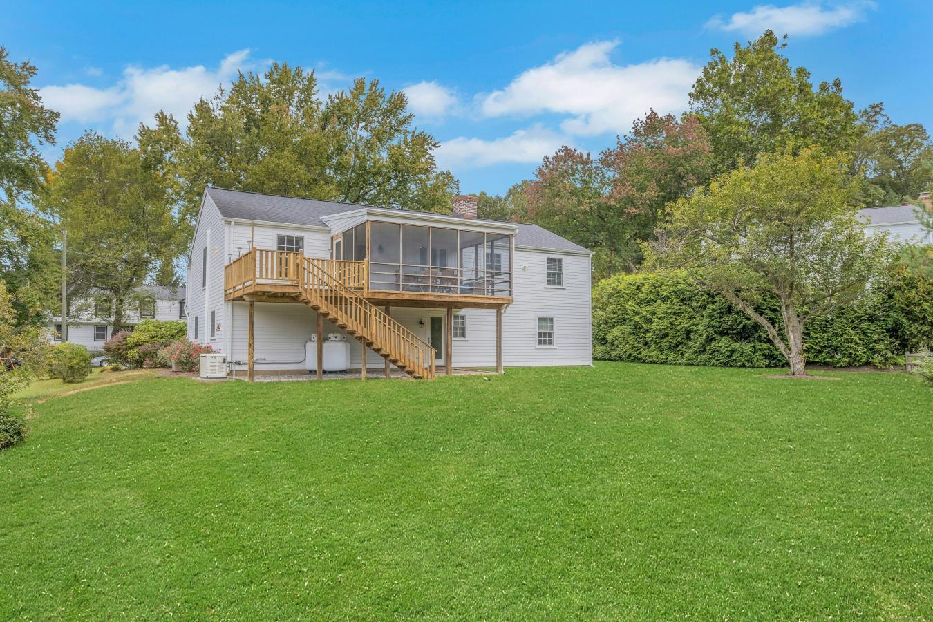 New Canaan, Connecticut, 06840, United States, 4 Bedrooms Bedrooms, ,2 BathroomsBathrooms,Residential,For Sale,1995194