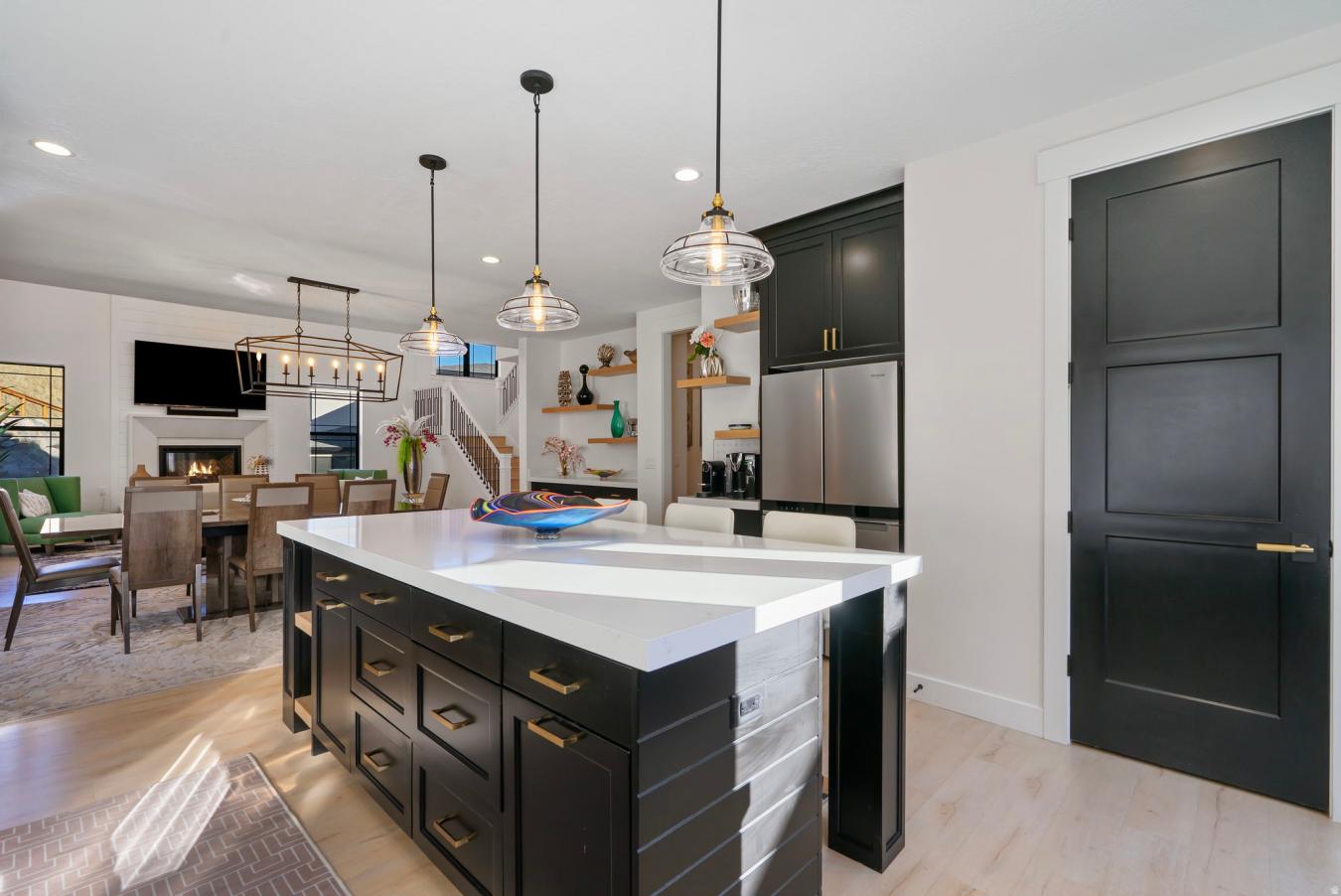 Lehi, Utah, 84043, United States, 5 Bedrooms Bedrooms, ,2 BathroomsBathrooms,Residential,For Sale,1995193