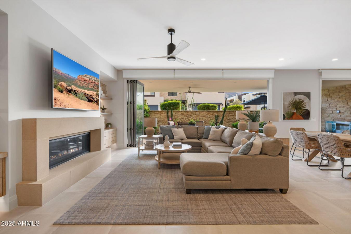 Paradise Valley, Maricopa, 85253, United States, 3 Bedrooms Bedrooms, ,3 BathroomsBathrooms,Residential,For Sale,1995521