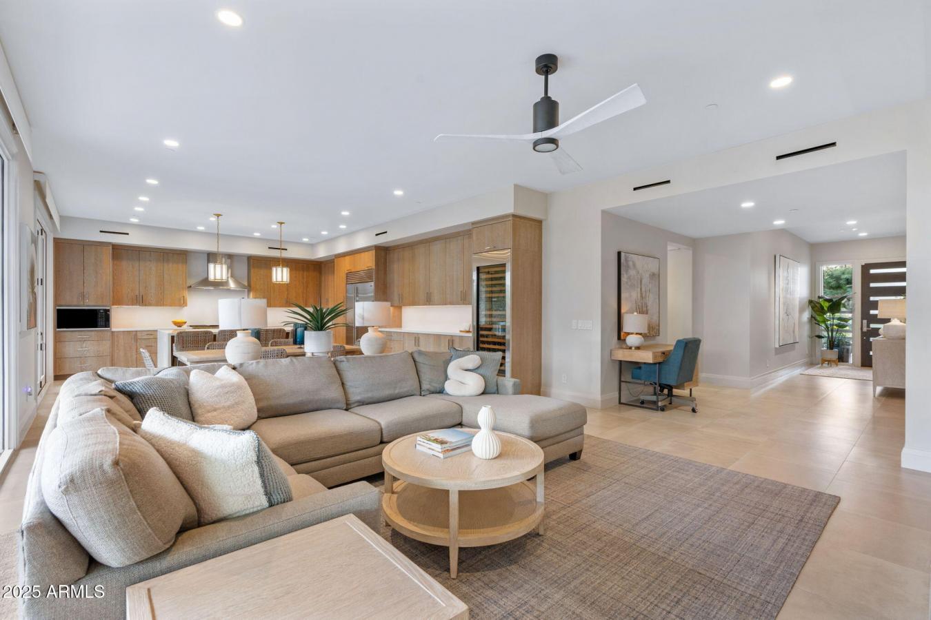 Paradise Valley, Maricopa, 85253, United States, 3 Bedrooms Bedrooms, ,3 BathroomsBathrooms,Residential,For Sale,1995521