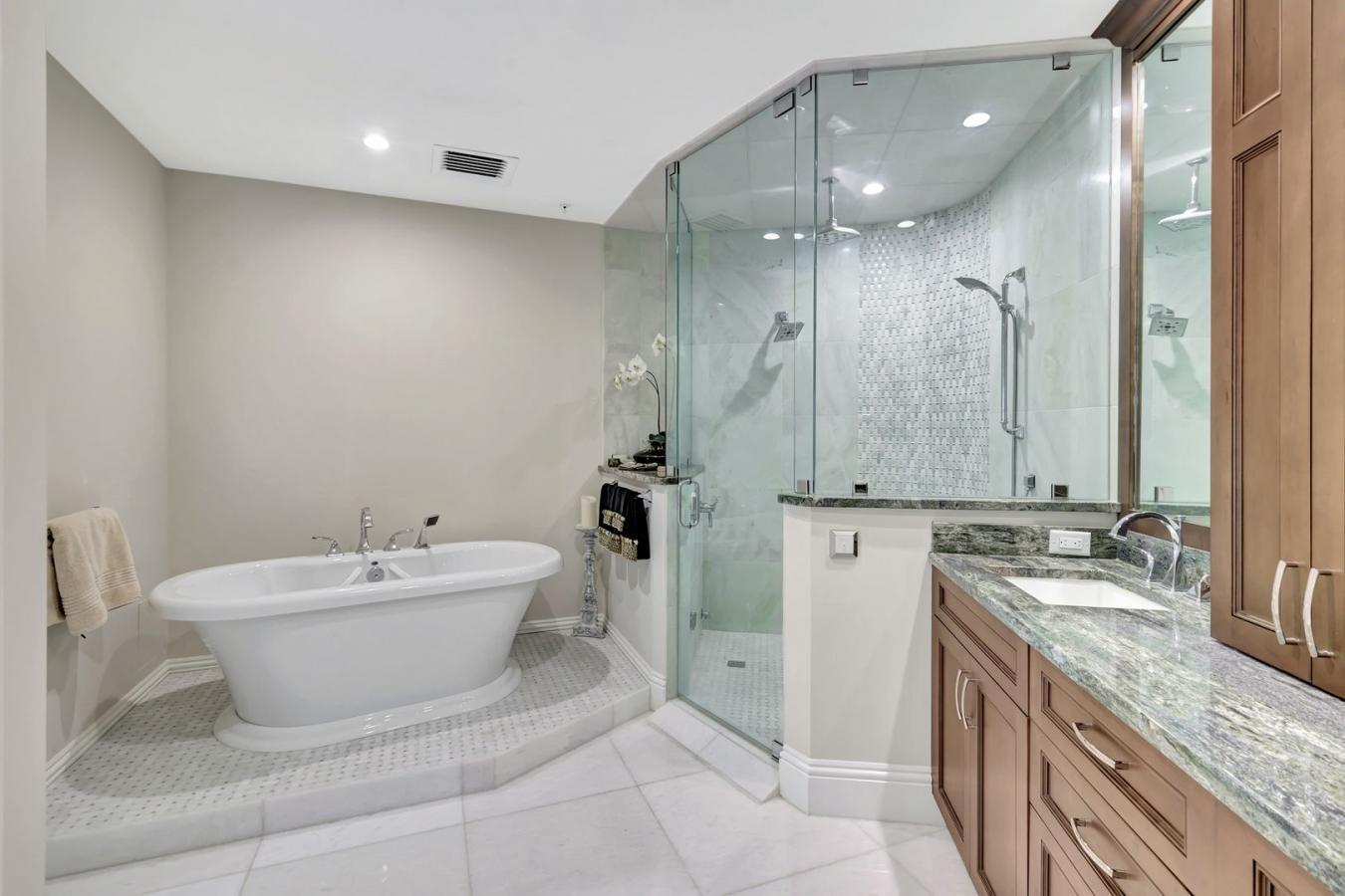 Marco Island, Collier, 34145, United States, 3 Bedrooms Bedrooms, ,3 BathroomsBathrooms,Residential,For Sale,1995192