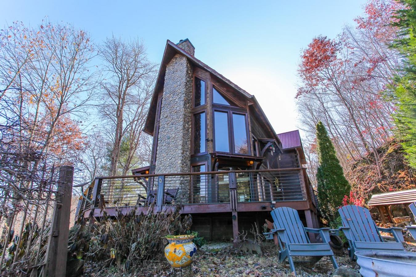 Robbinsville (Graham), Graham, 28771, United States, 2 Bedrooms Bedrooms, ,1 BathroomBathrooms,Residential,For Sale,1995519