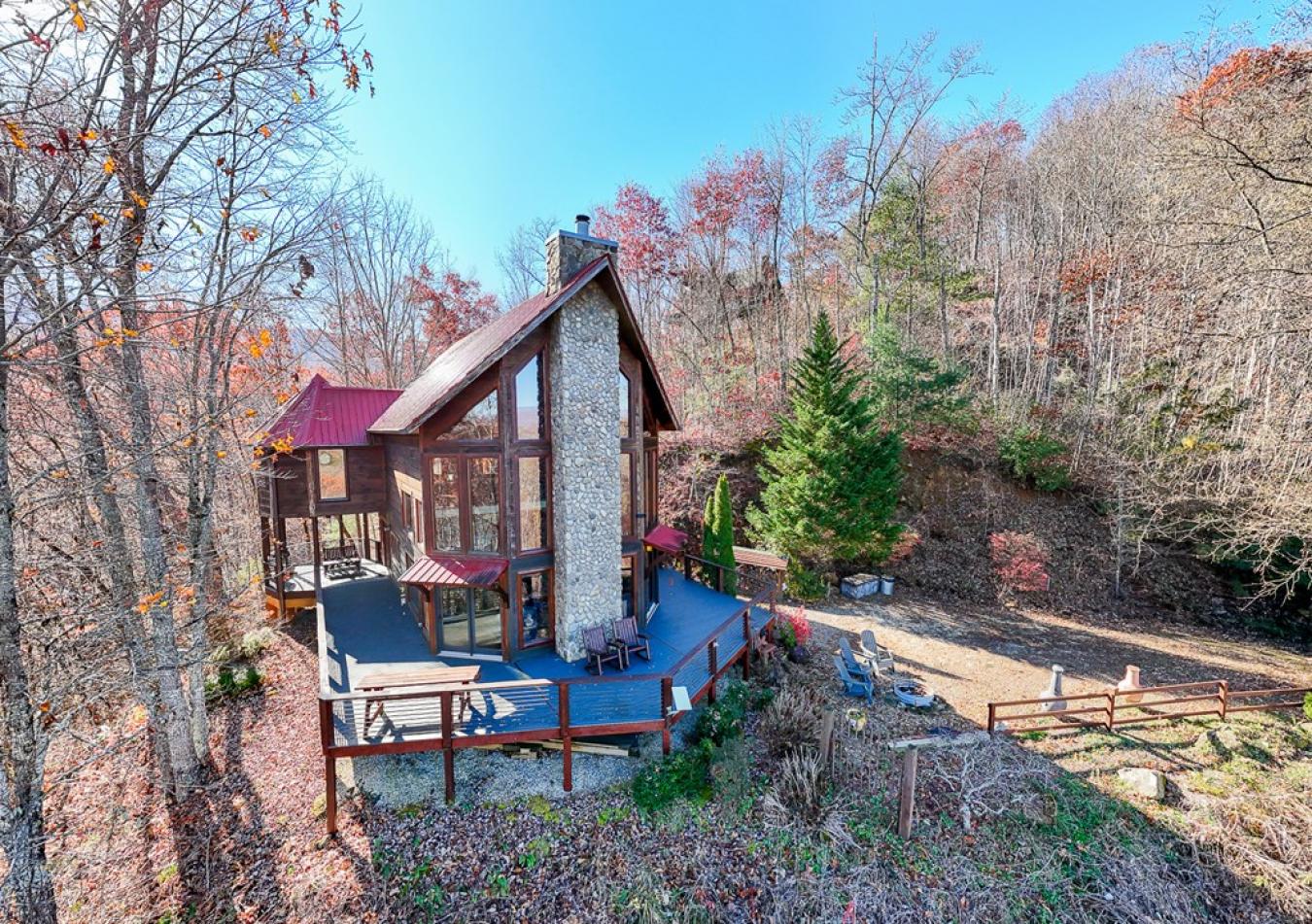 Robbinsville (Graham), Graham, 28771, United States, 2 Bedrooms Bedrooms, ,1 BathroomBathrooms,Residential,For Sale,1995519