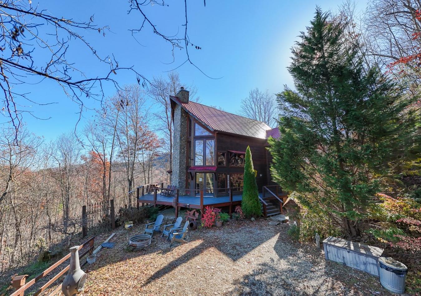 Robbinsville (Graham), Graham, 28771, United States, 2 Bedrooms Bedrooms, ,1 BathroomBathrooms,Residential,For Sale,1995519