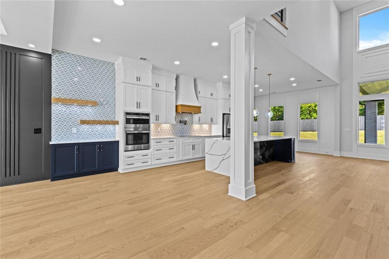 Loganville, Walton - GA, 30052, United States, 5 Bedrooms Bedrooms, ,5 BathroomsBathrooms,Residential,For Sale,1995518