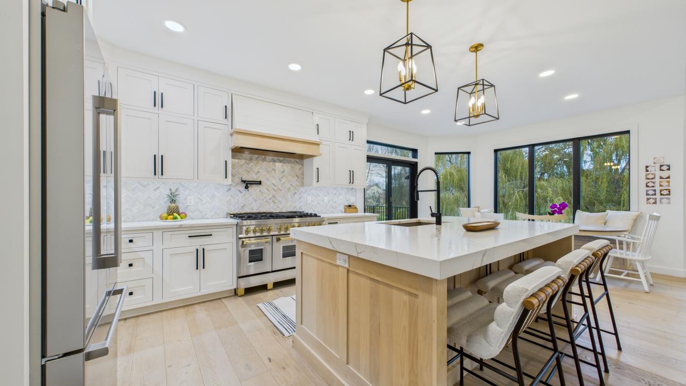 Sioux Falls, Lincoln, 57108, United States, 4 Bedrooms Bedrooms, ,3 BathroomsBathrooms,Residential,For Sale,1995512