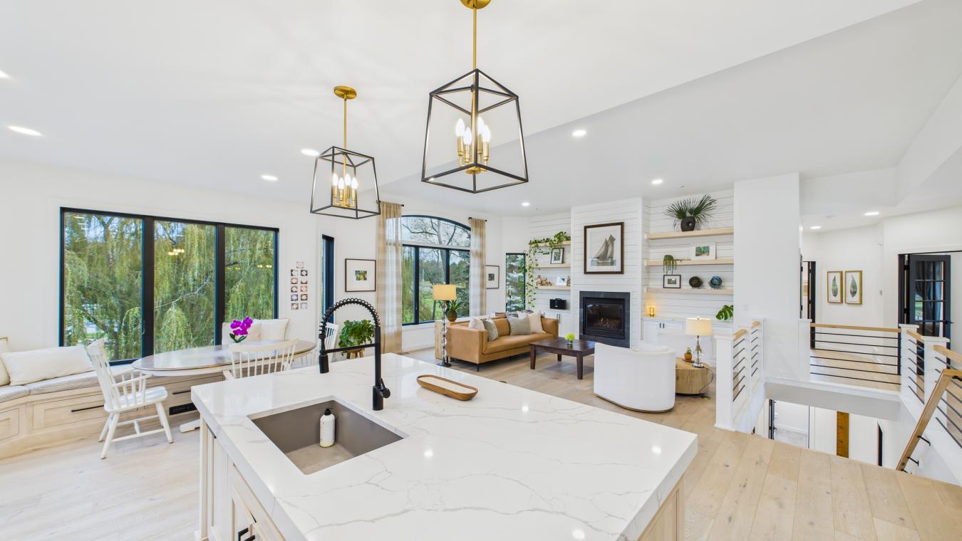 Sioux Falls, Lincoln, 57108, United States, 4 Bedrooms Bedrooms, ,3 BathroomsBathrooms,Residential,For Sale,1995512