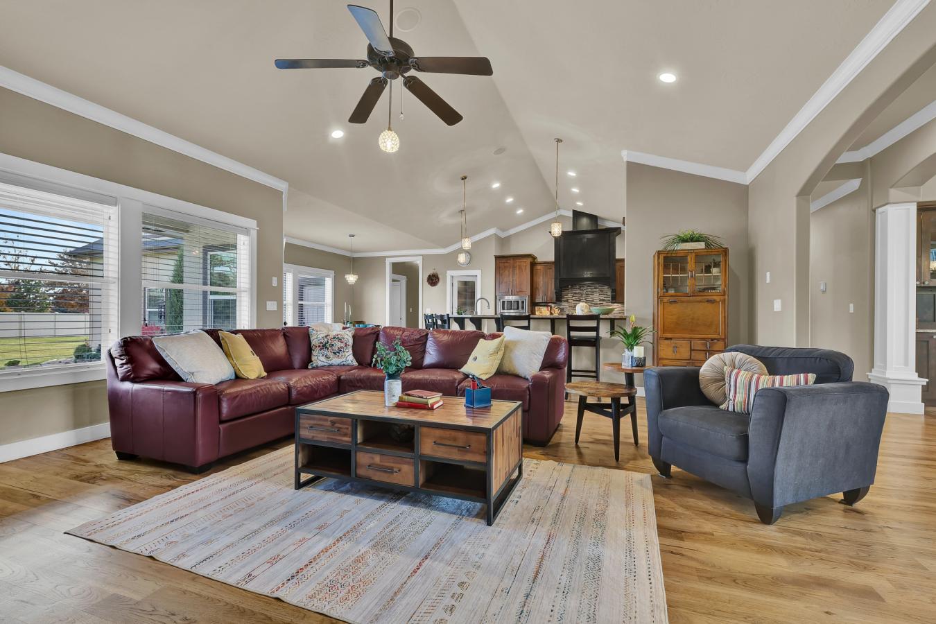 Meridian, Idaho, 83642, United States, 4 Bedrooms Bedrooms, ,3 BathroomsBathrooms,Residential,For Sale,1995190