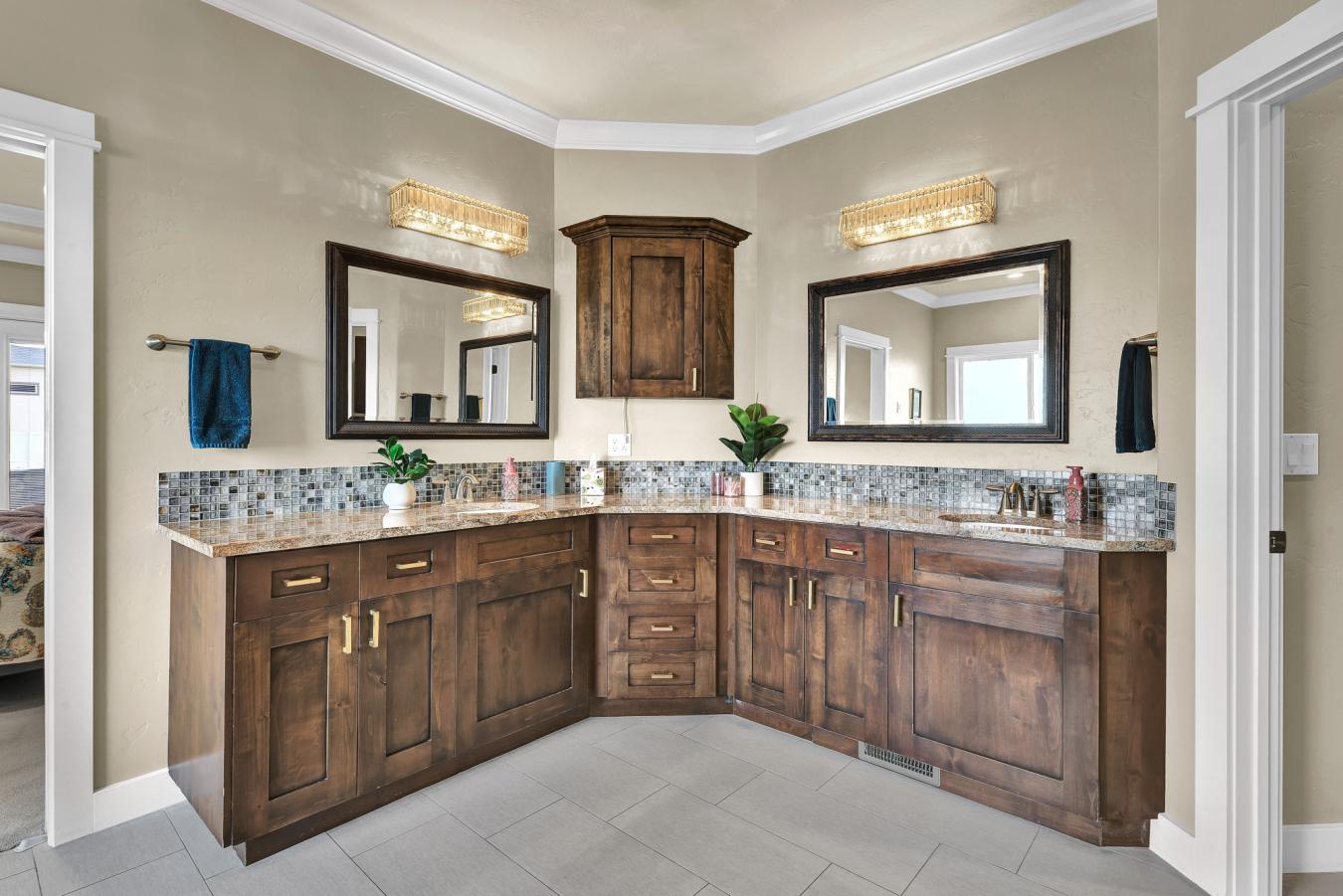 Meridian, Idaho, 83642, United States, 4 Bedrooms Bedrooms, ,3 BathroomsBathrooms,Residential,For Sale,1995190