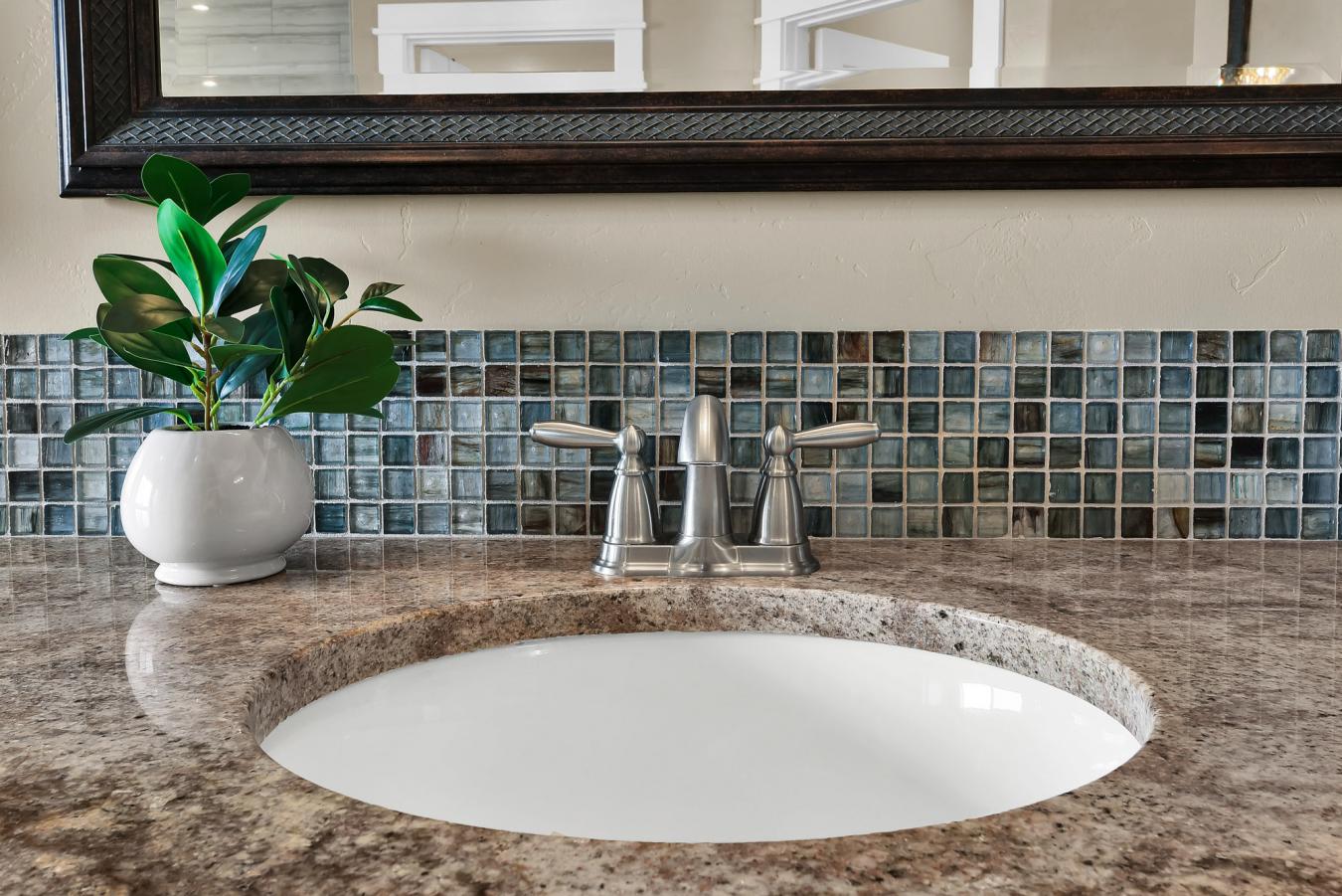 Meridian, Idaho, 83642, United States, 4 Bedrooms Bedrooms, ,3 BathroomsBathrooms,Residential,For Sale,1995190