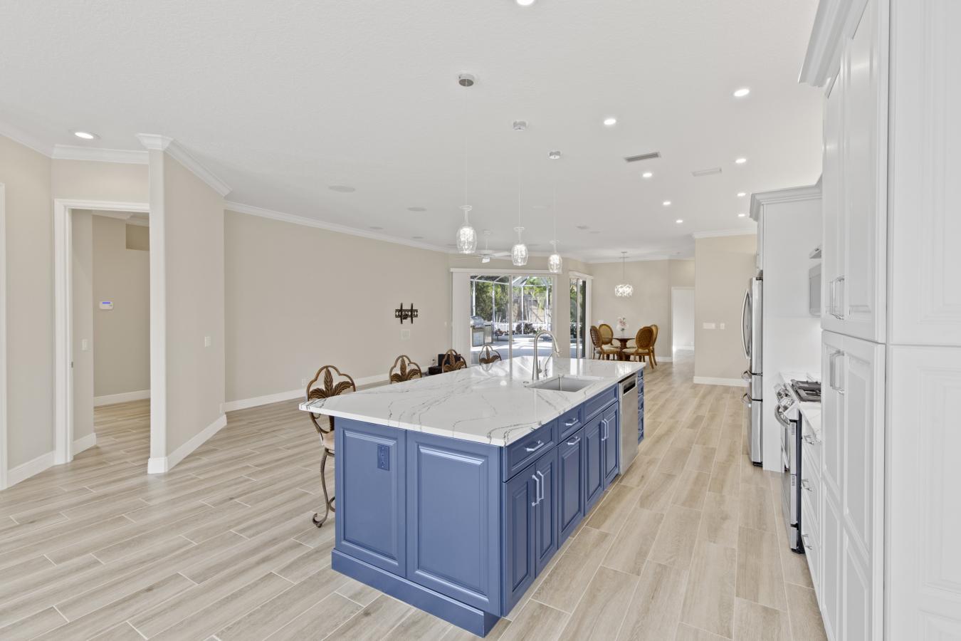 Bradenton, Manatee, 34208, United States, 3 Bedrooms Bedrooms, ,2 BathroomsBathrooms,Residential,For Sale,1995515