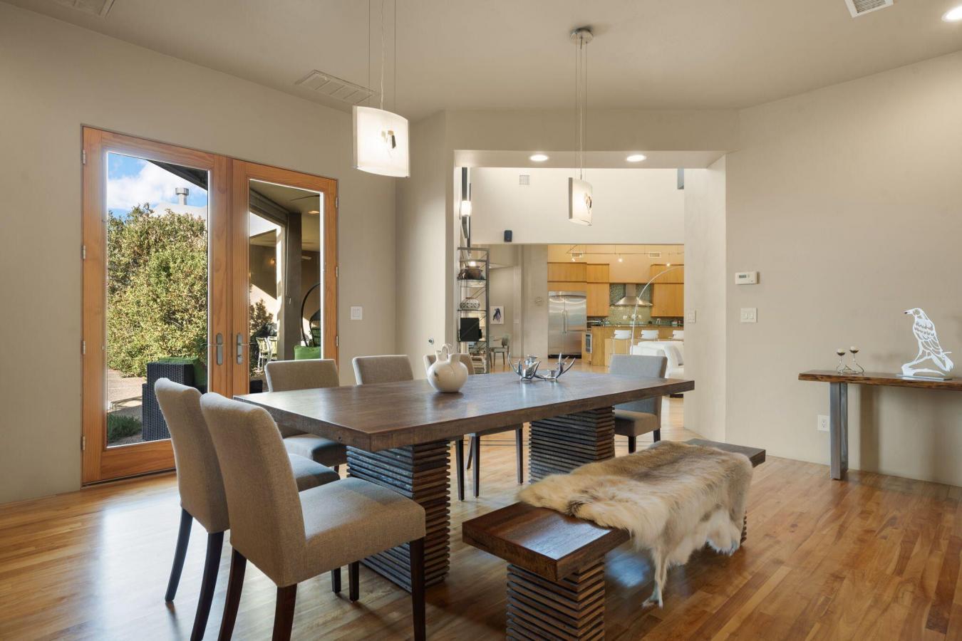 Albuquerque, Bernalillo, 87122, United States, 6 Bedrooms Bedrooms, ,4 BathroomsBathrooms,Residential,For Sale,1995514