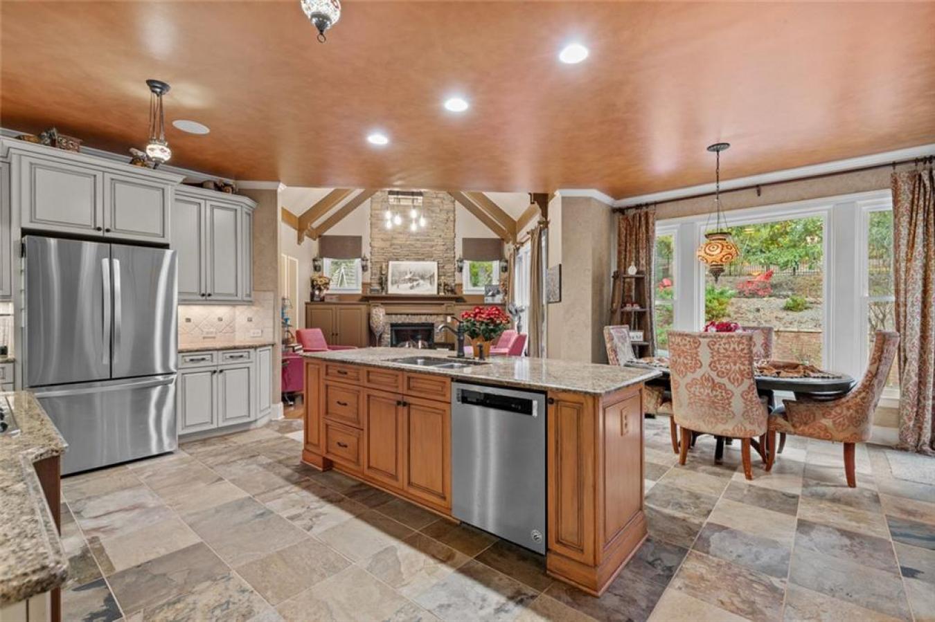 Flowery Branch, Hall - GA, 30542, United States, 5 Bedrooms Bedrooms, ,5 BathroomsBathrooms,Residential,For Sale,1995510