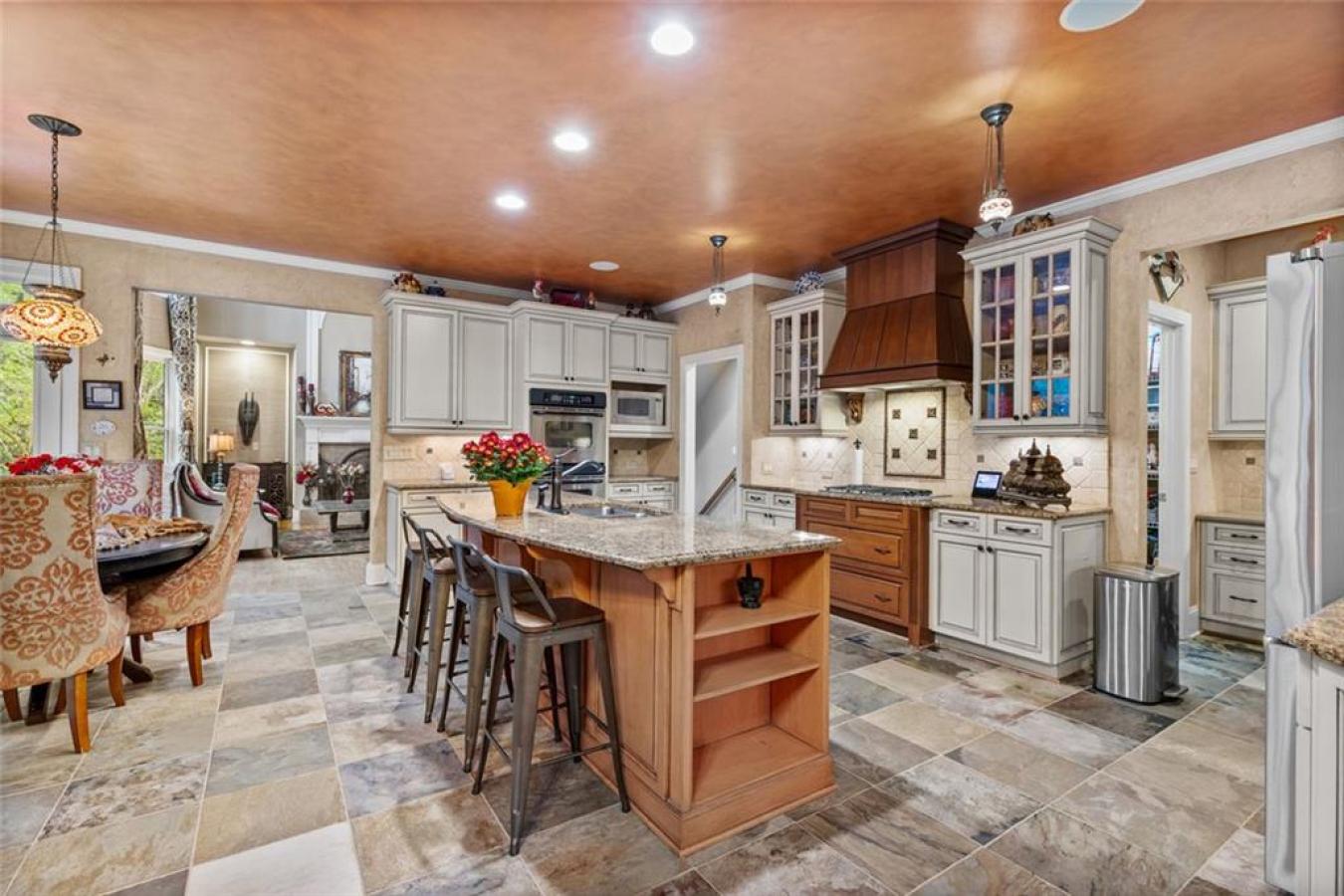 Flowery Branch, Hall - GA, 30542, United States, 5 Bedrooms Bedrooms, ,5 BathroomsBathrooms,Residential,For Sale,1995510