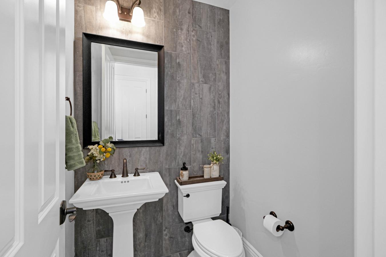 Fairfield, California, 94534, United States, 4 Bedrooms Bedrooms, ,3 BathroomsBathrooms,Residential,For Sale,2001307