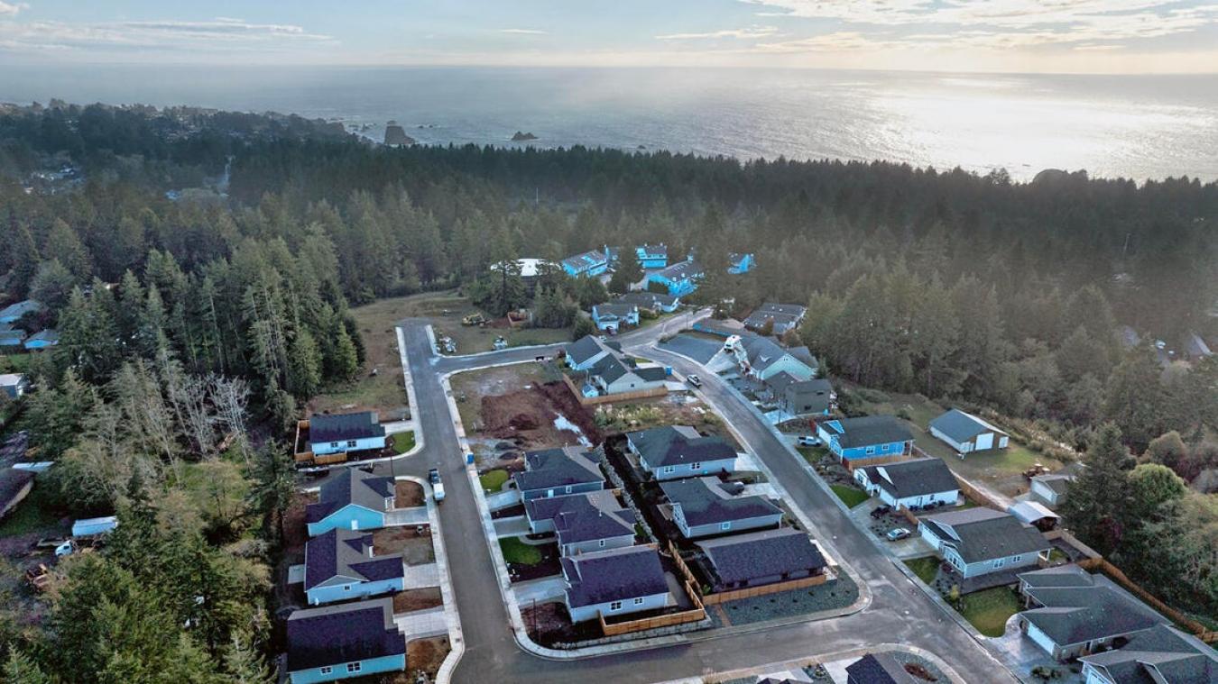 Brookings, Curry, 97415, United States, 3 Bedrooms Bedrooms, ,2 BathroomsBathrooms,Residential,For Sale,1996545