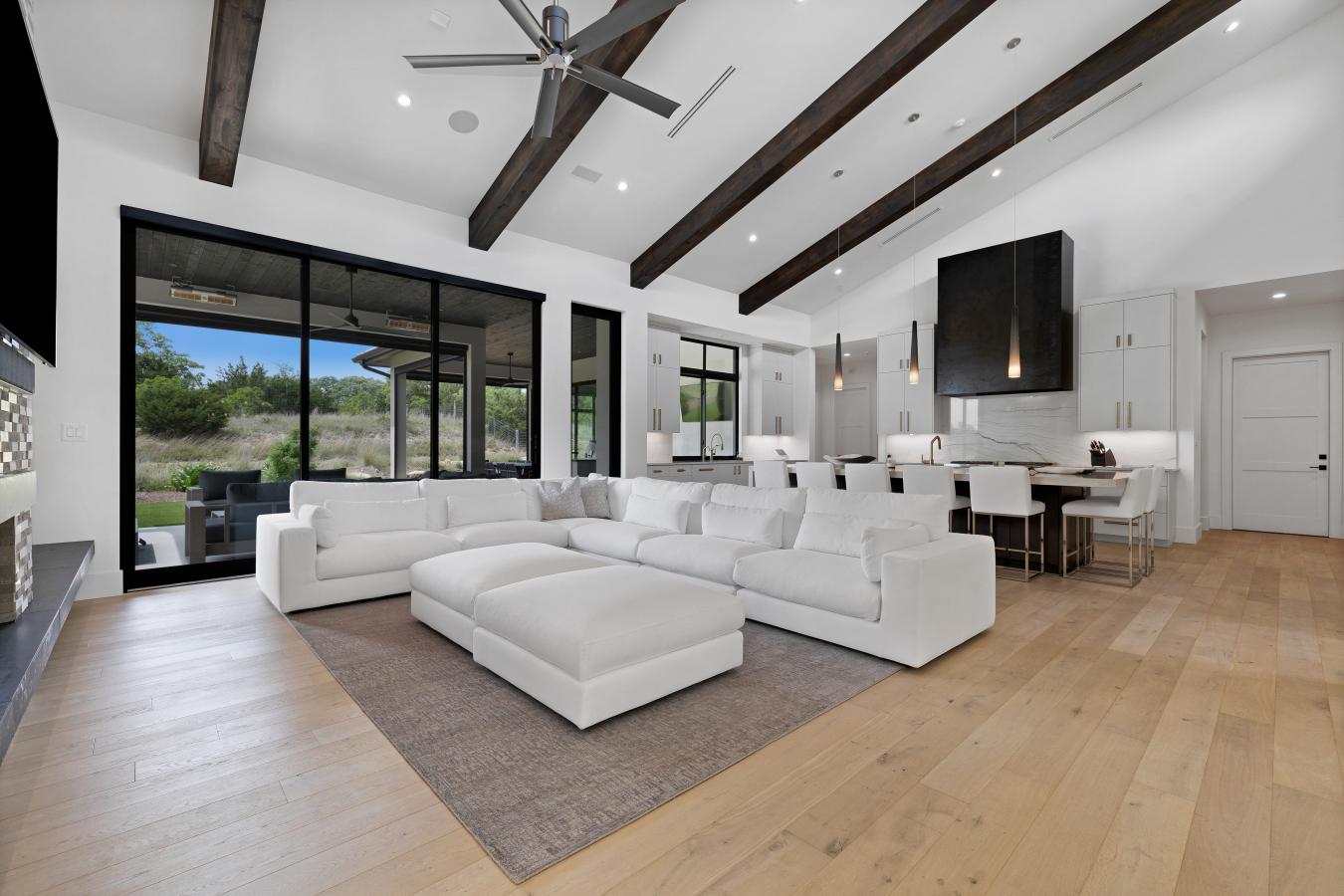 Boerne, Kendall, 78006, United States, 5 Bedrooms Bedrooms, ,5 BathroomsBathrooms,Residential,For Sale,1995500