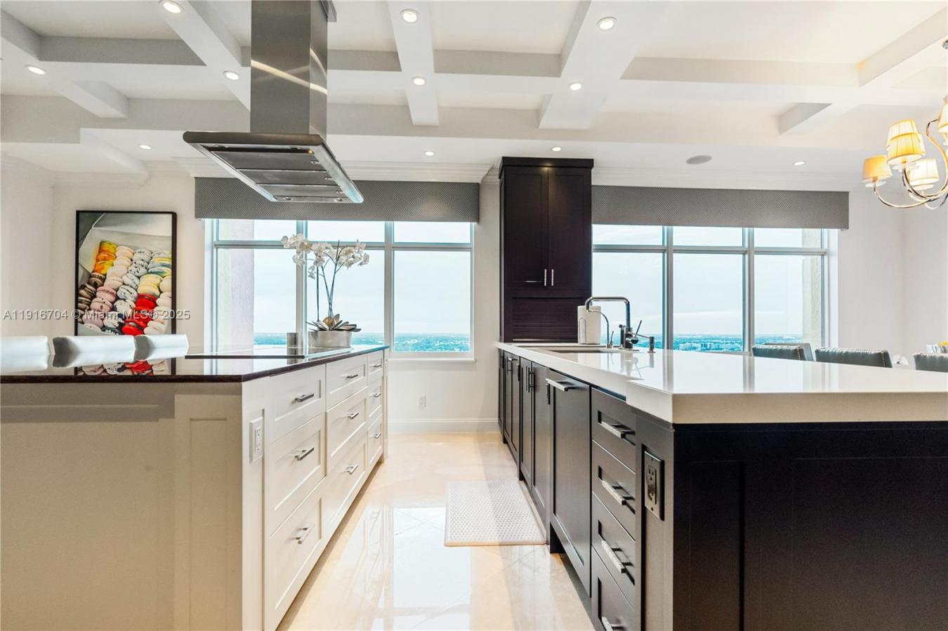 Fort Lauderdale, Broward County, 33305, United States, 3 Bedrooms Bedrooms, ,3 BathroomsBathrooms,Residential,For Sale,1996540