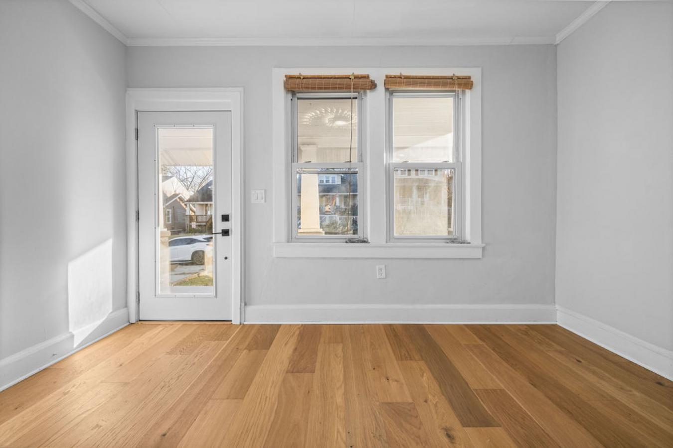 Hyattsville, Maryland, 20782, United States, 3 Bedrooms Bedrooms, ,3 BathroomsBathrooms,Residential,For Sale,1996542