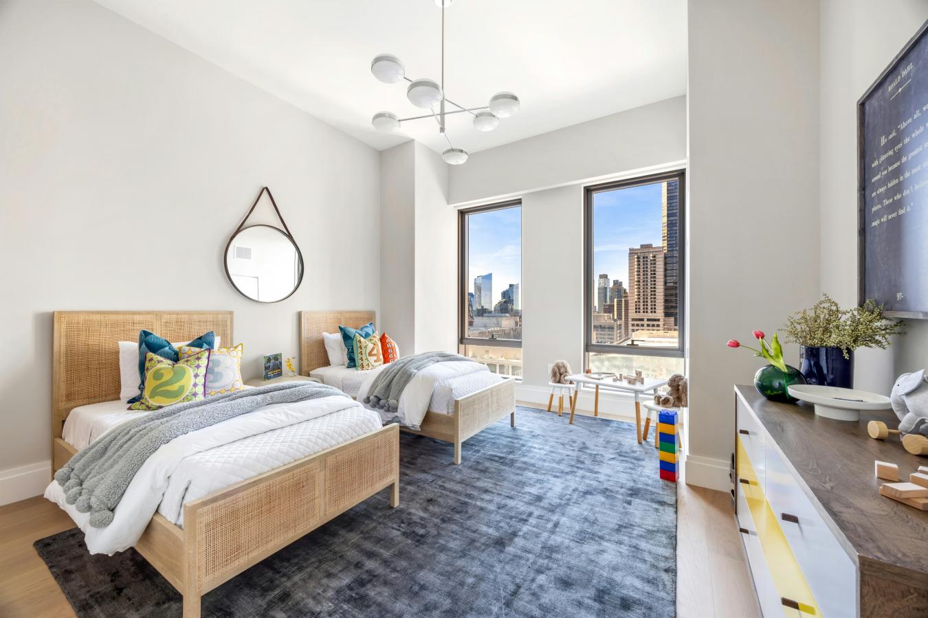 New York, New York, 10023, United States, 5 Bedrooms Bedrooms, ,5 BathroomsBathrooms,Residential,For Sale,1995505