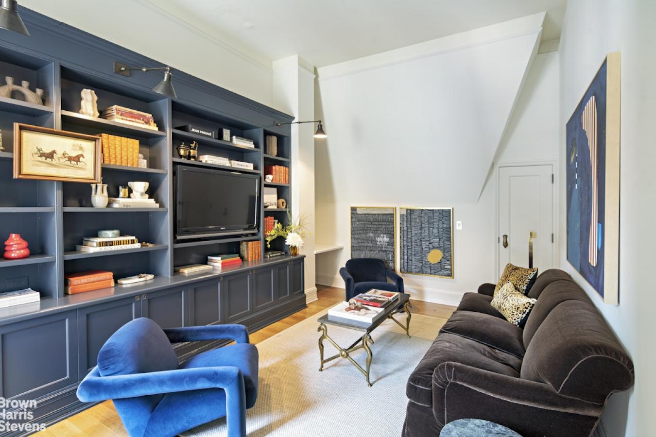 New York, New York, 10019, United States, 4 Bedrooms Bedrooms, ,4 BathroomsBathrooms,Residential,For Sale,1995502