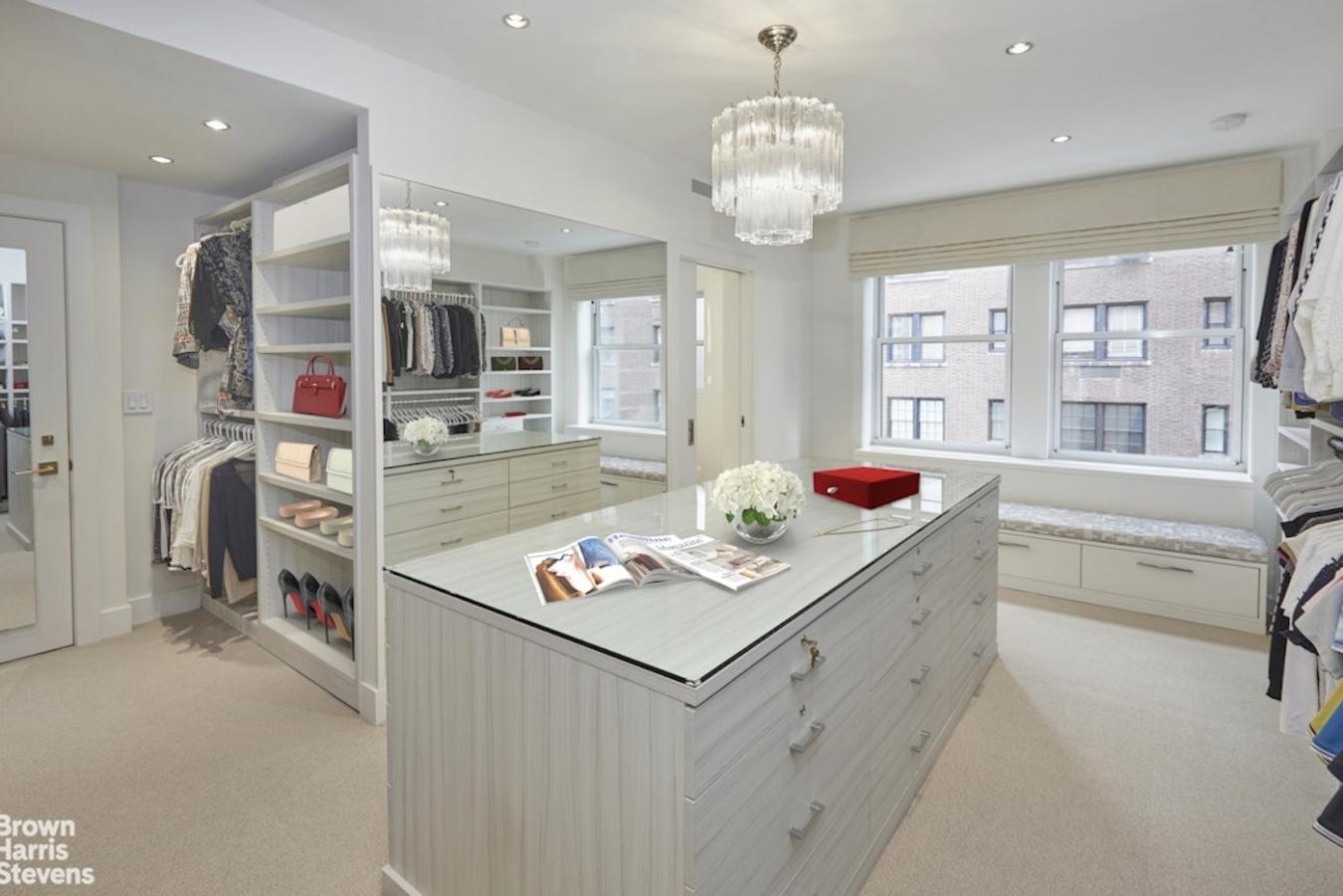 New York, New York, 10128, United States, 4 Bedrooms Bedrooms, ,3 BathroomsBathrooms,Residential,For Sale,1995501