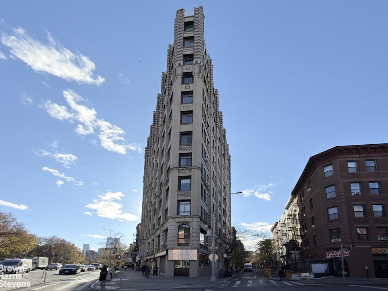 West Village, New York, 10014, United States, 2 Bedrooms Bedrooms, ,2 BathroomsBathrooms,Residential,For Sale,1995495