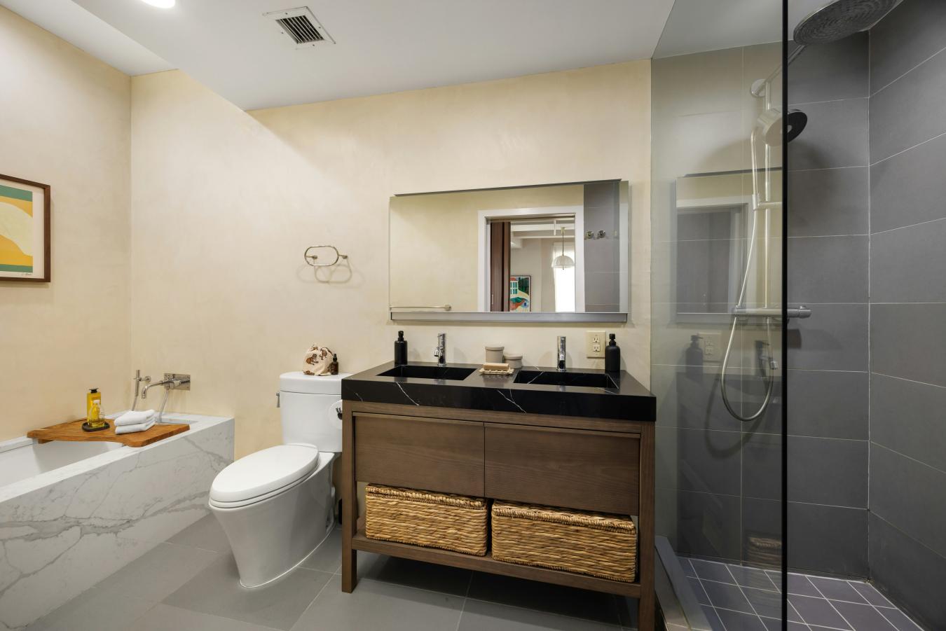 Downtown Brooklyn, New York, 11201, United States, 2 Bedrooms Bedrooms, ,2 BathroomsBathrooms,Residential,For Sale,1995492