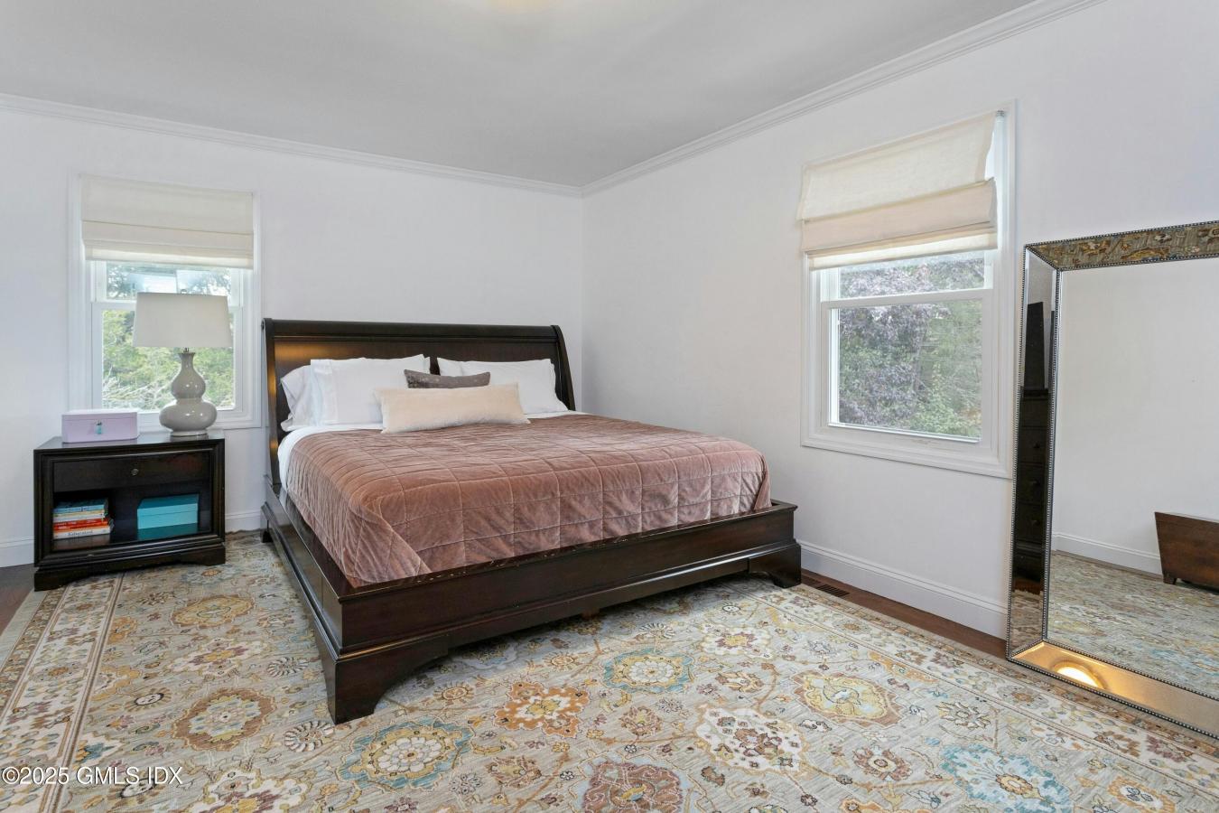 Greenwich, Connecticut, 06831, United States, 3 Bedrooms Bedrooms, ,2 BathroomsBathrooms,Residential,For Sale,2012433