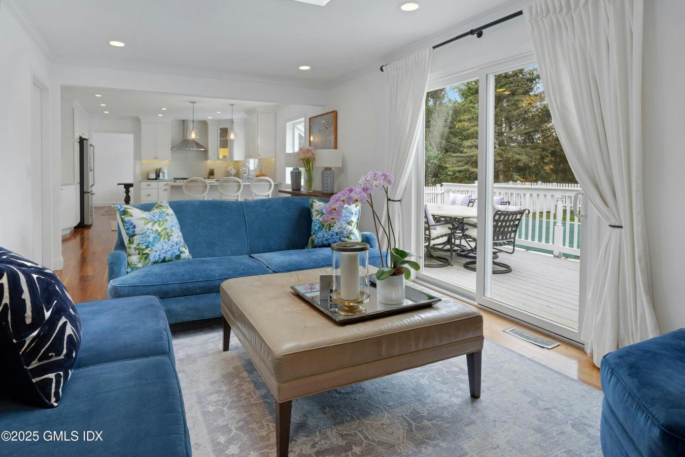 Greenwich, Connecticut, 06831, United States, 3 Bedrooms Bedrooms, ,2 BathroomsBathrooms,Residential,For Sale,2012433