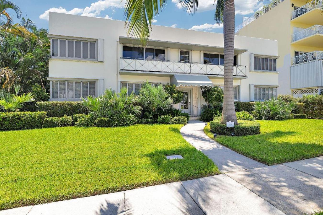 Palm Beach, Florida, 33480, United States, 2 Bedrooms Bedrooms, ,1 BathroomBathrooms,Residential,For Sale,1995489
