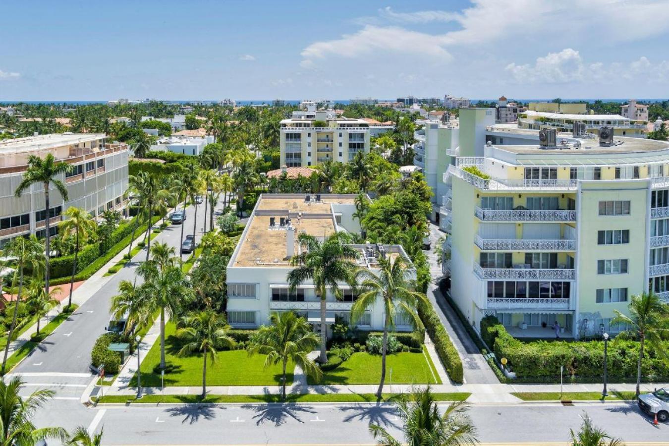 Palm Beach, Florida, 33480, United States, 2 Bedrooms Bedrooms, ,1 BathroomBathrooms,Residential,For Sale,1995489