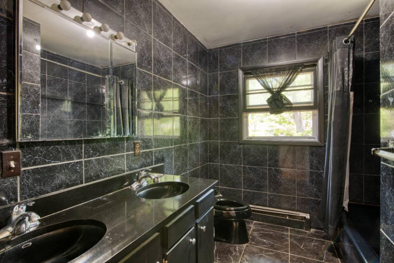 Village of Sag Harbor, New York, 11963, United States, 4 Bedrooms Bedrooms, ,2 BathroomsBathrooms,Residential,For Sale,1995488