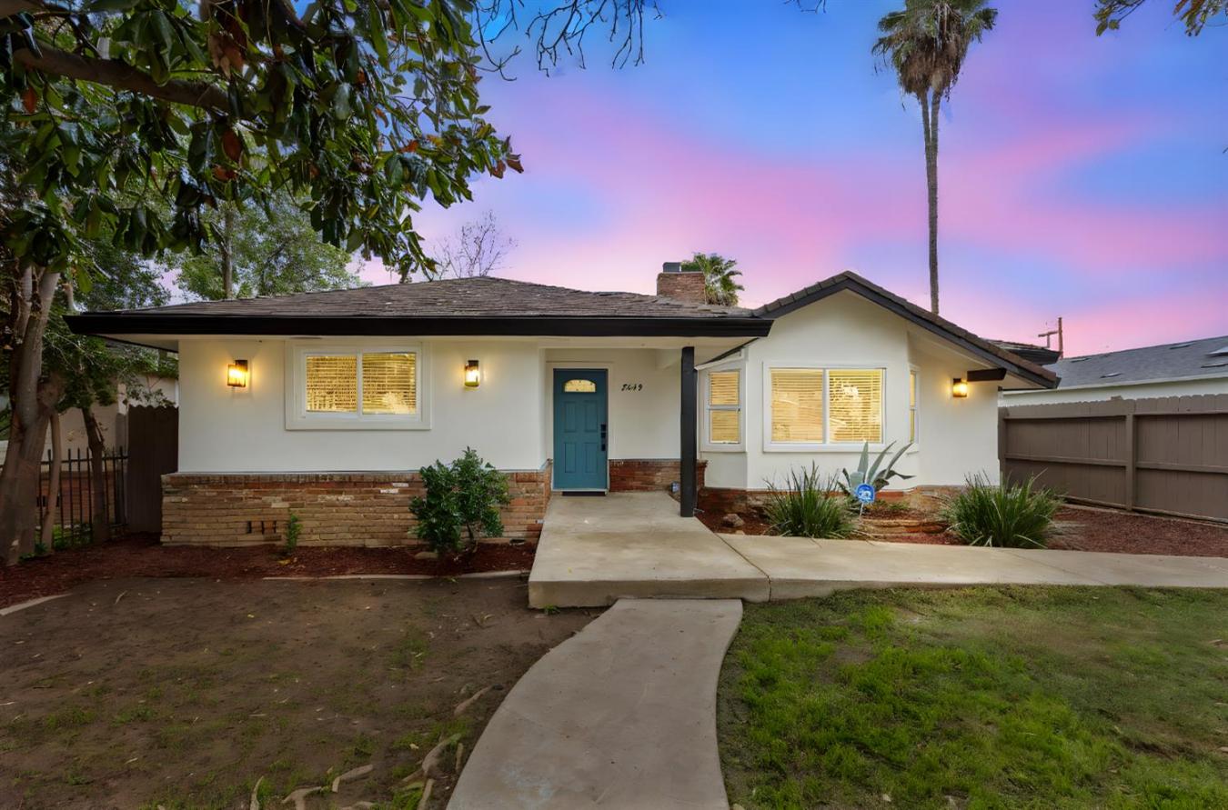 Sacramento, Sacramento, 95815, United States, 4 Bedrooms Bedrooms, ,3 BathroomsBathrooms,Residential,For Sale,1996537