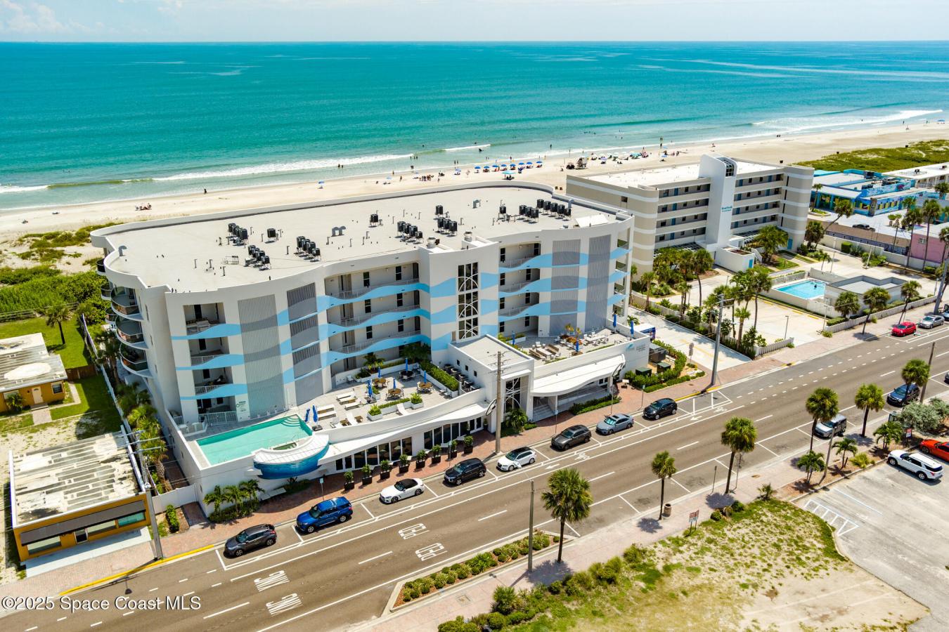Welcome to one of Cocoa Beachs finest most recently built, State of th – image 1