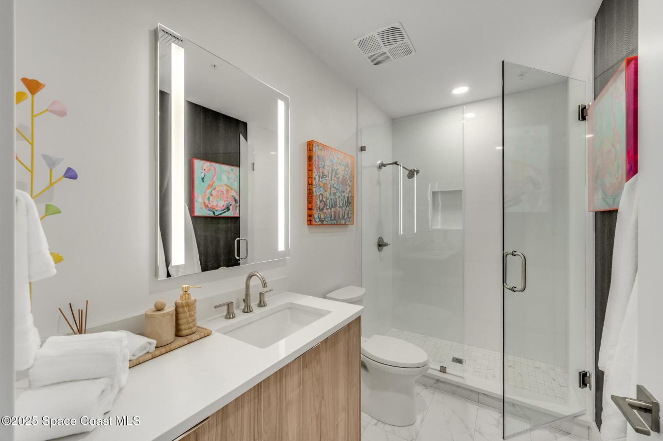 Welcome to one of Cocoa Beachs finest most recently built, State of th – image 12