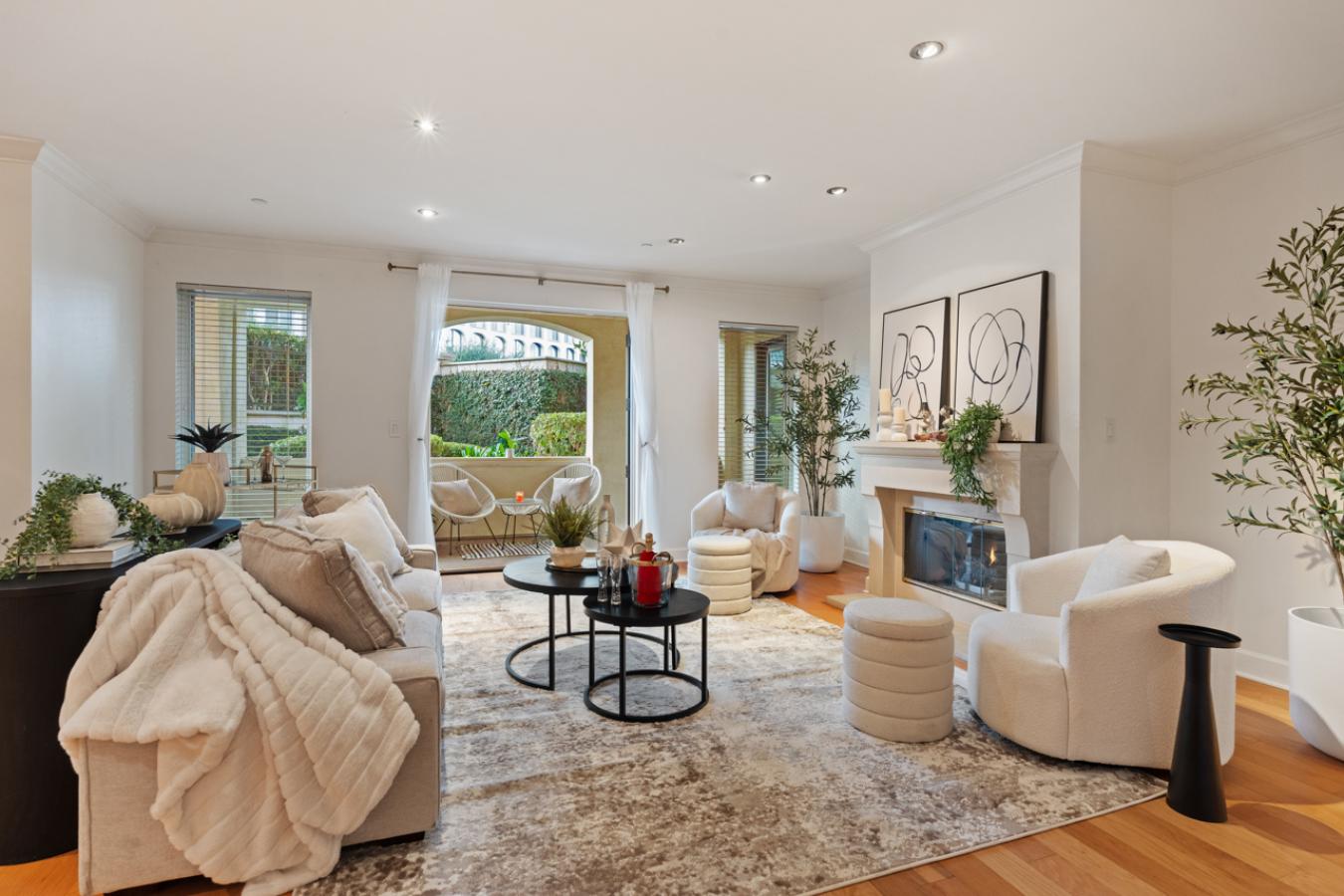 La Jolla, San Diego, 92037, United States, 3 Bedrooms Bedrooms, ,1 BathroomBathrooms,Residential,For Sale,1996530