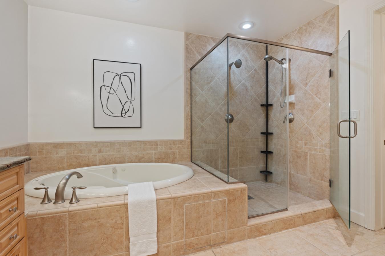 La Jolla, San Diego, 92037, United States, 3 Bedrooms Bedrooms, ,1 BathroomBathrooms,Residential,For Sale,1996530