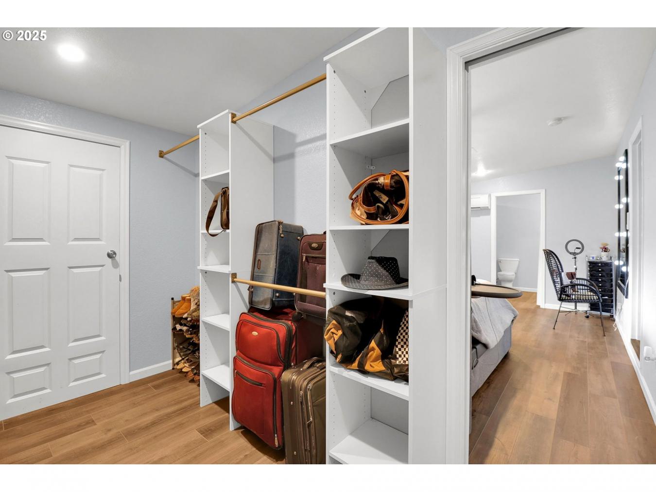 Cheshire, Lane, 97419, United States, 3 Bedrooms Bedrooms, ,2 BathroomsBathrooms,Residential,For Sale,2003875