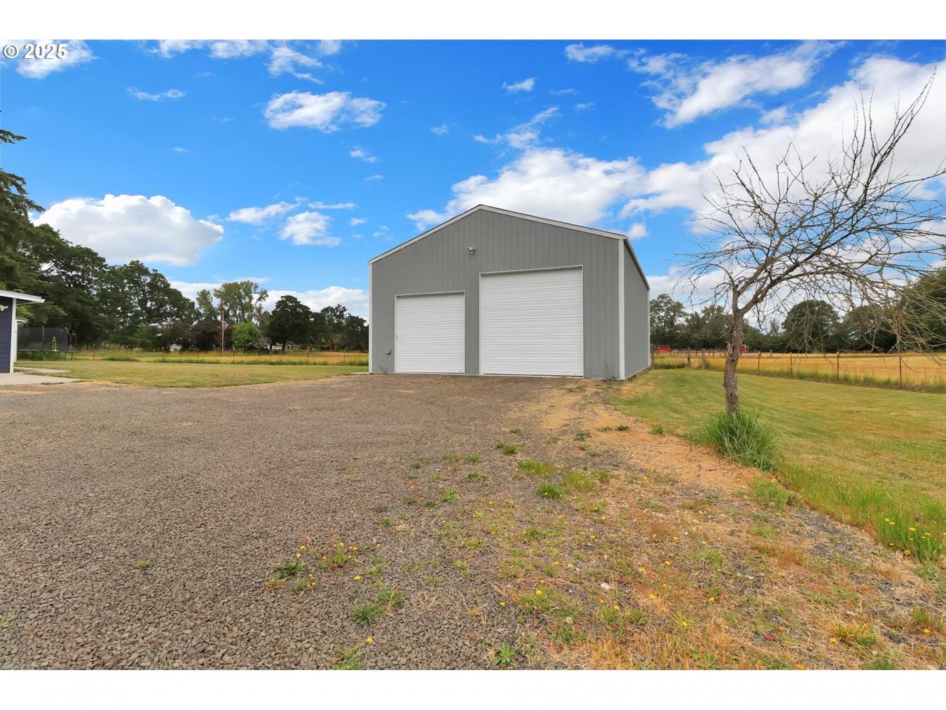 Cheshire, Lane, 97419, United States, 3 Bedrooms Bedrooms, ,2 BathroomsBathrooms,Residential,For Sale,2003875