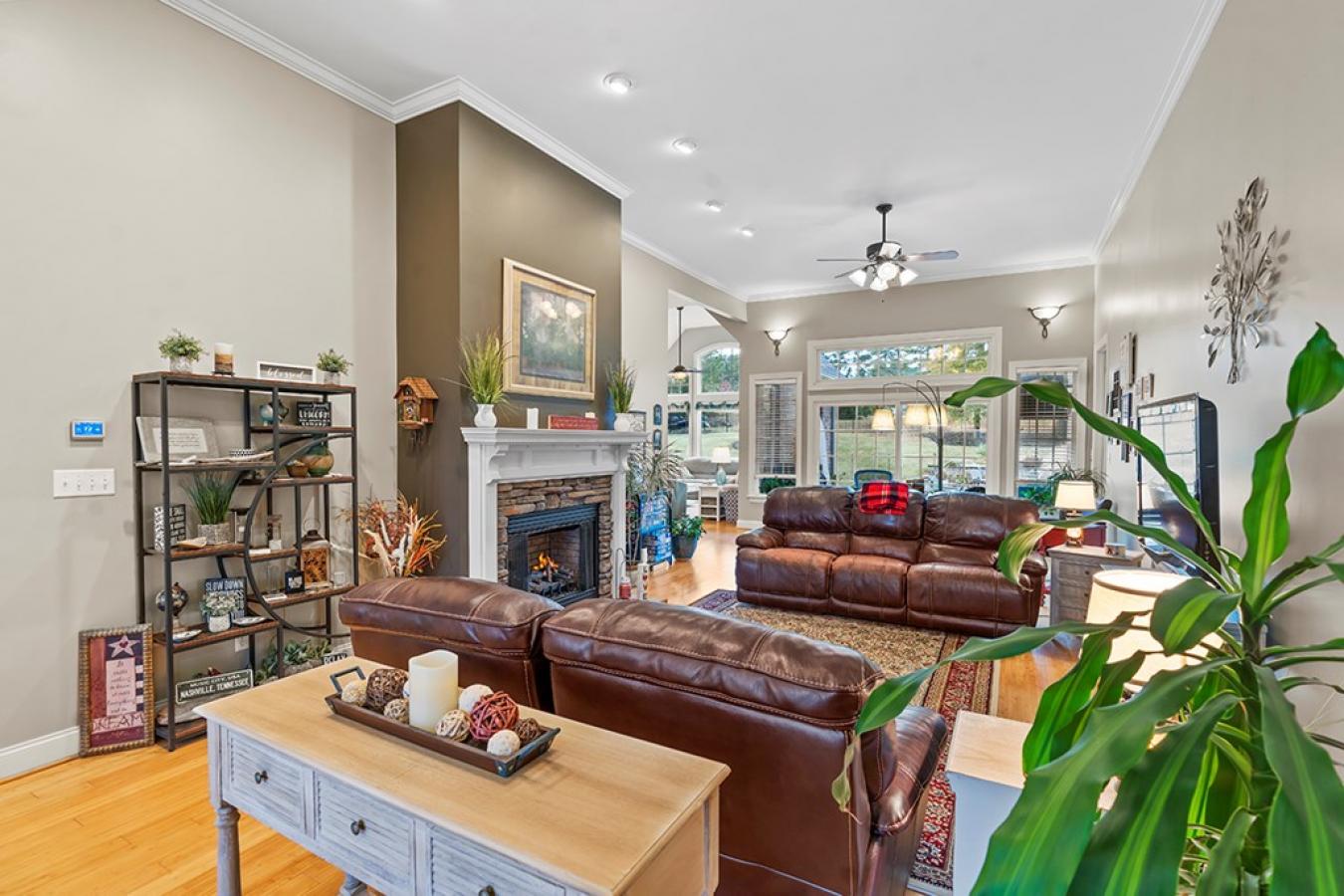 Greenwood, Greenwood, 29649, United States, 5 Bedrooms Bedrooms, ,3 BathroomsBathrooms,Residential,For Sale,1996526