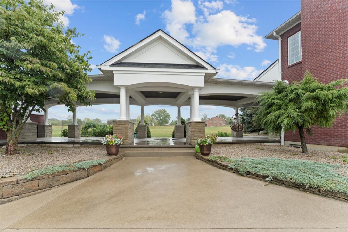 Liberty Twp, Butler, 45044, United States, ,Residential,For Sale,1997856