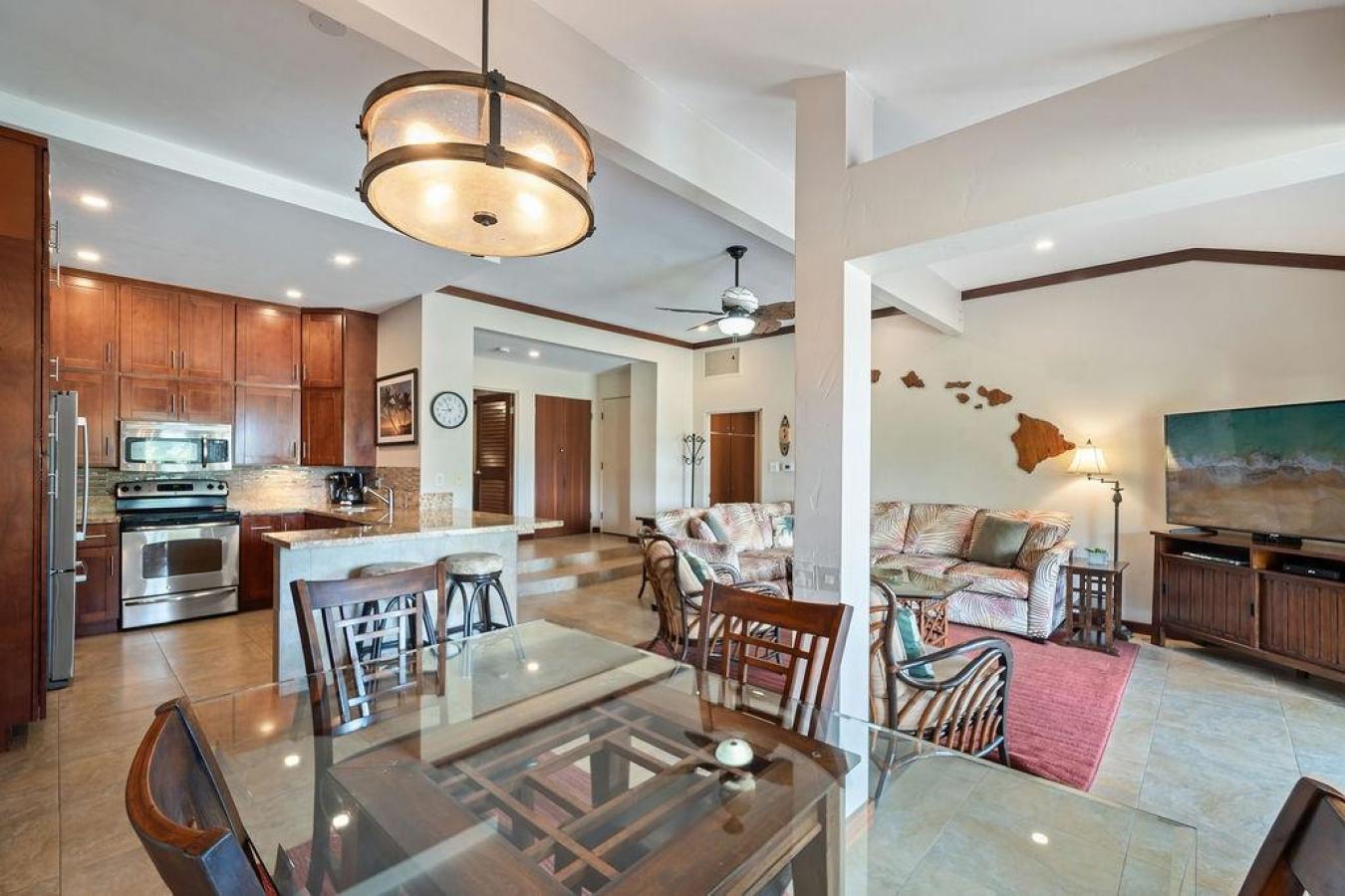 Lahaina, Hawaii, 96761, United States, 2 Bedrooms Bedrooms, ,2 BathroomsBathrooms,Residential,For Sale,1997852