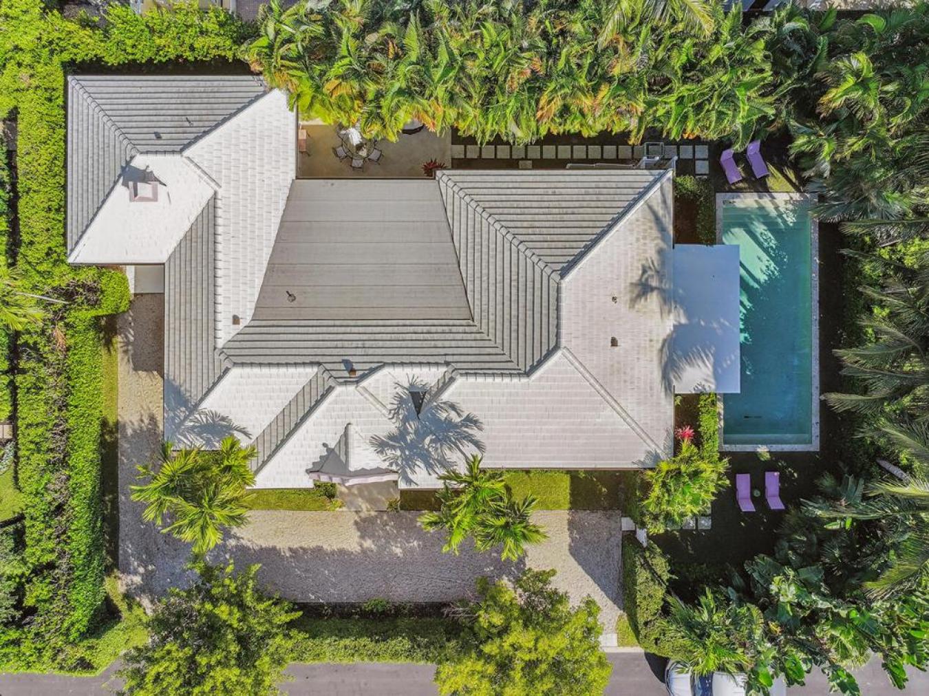 Palm Beach, Florida, 33480, United States, 3 Bedrooms Bedrooms, ,3 BathroomsBathrooms,Residential,For Sale,1996686