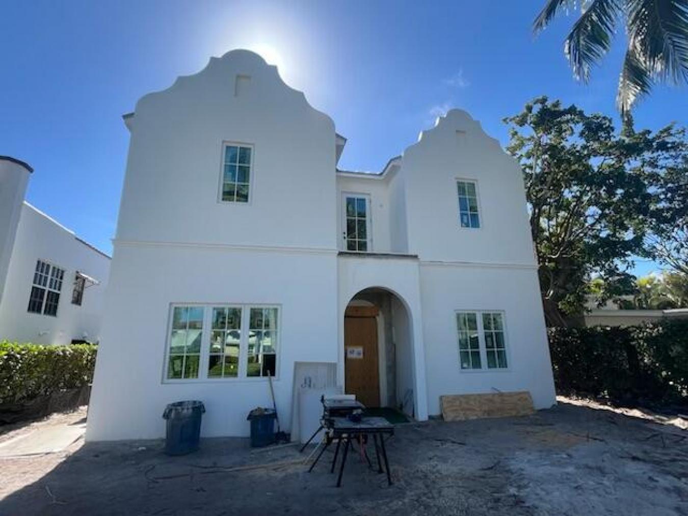 West Palm Beach, Florida, 33405, United States, 6 Bedrooms Bedrooms, ,6 BathroomsBathrooms,Residential,For Sale,1996683